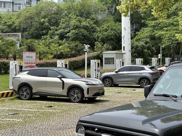 На каких машинах гоняют сами китайцы? Удивитесь, но в топе не только бренды из КНР! На каких машинах гоняют сами китайцы? Удивитесь, но в топе не только бренды из КНР!