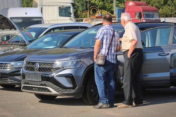 Сколько просят за двухлитровые «дизели» из ЕС