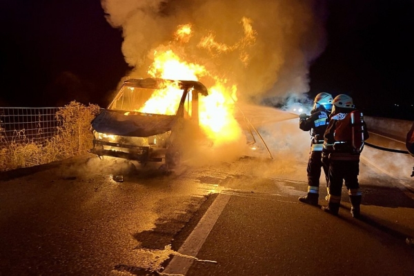 В Австрии сгорел фургон, на котором ехал белорус